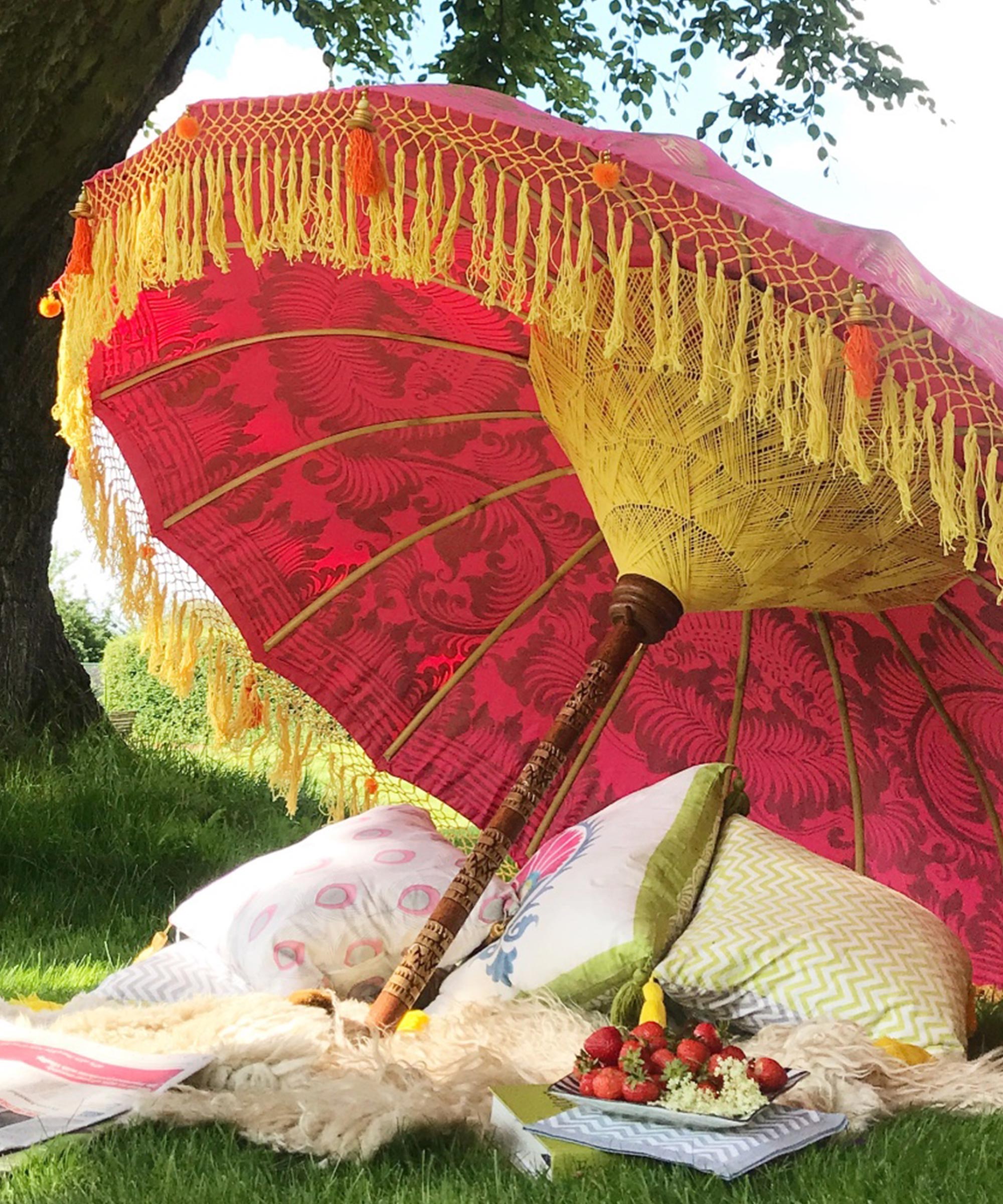 East London Parasol Company Ltd - Whitney Round Bamboo Parasol- reduced