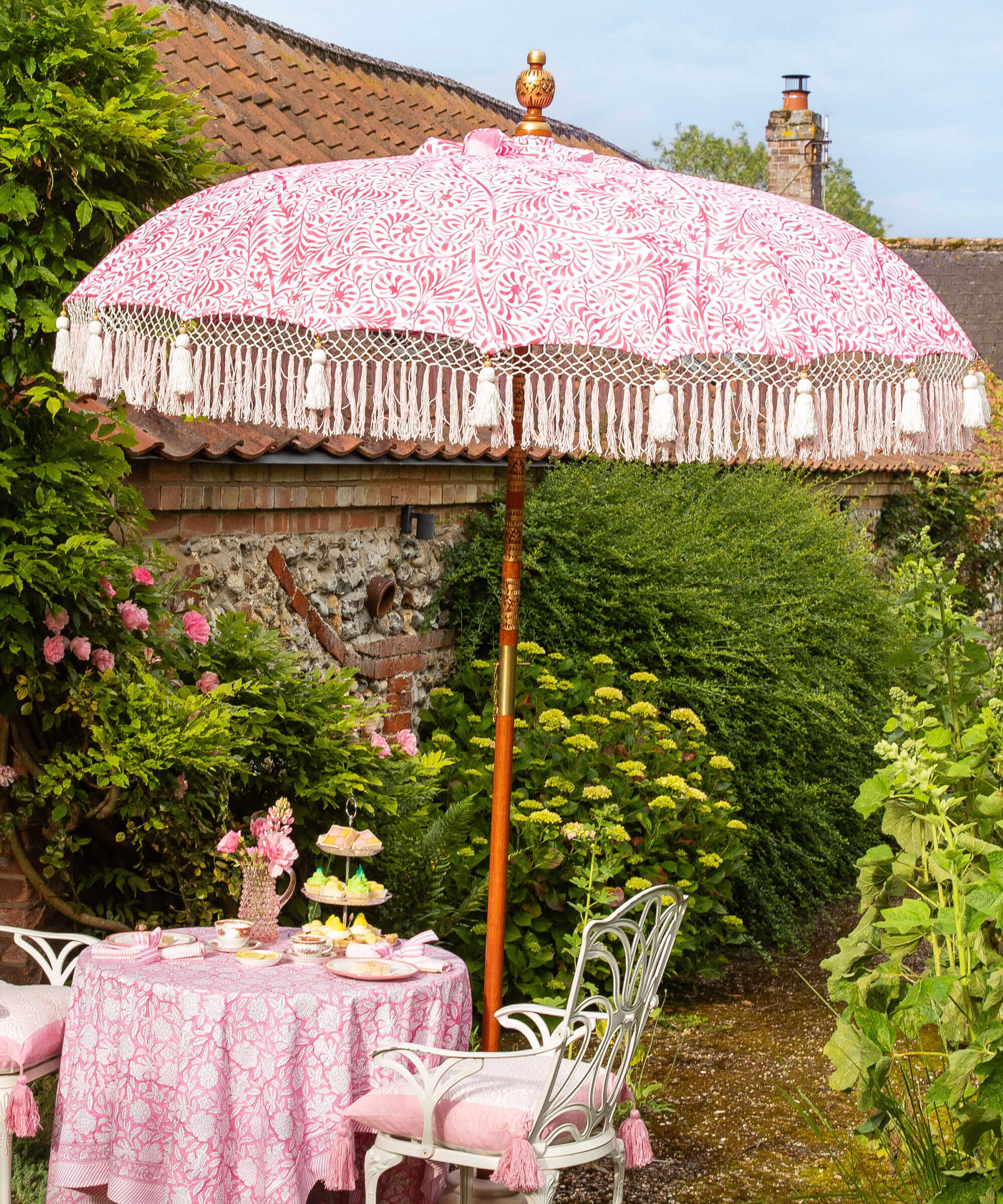 East London Parasol Company Ltd - Lexham Rose Round Bamboo Parasol