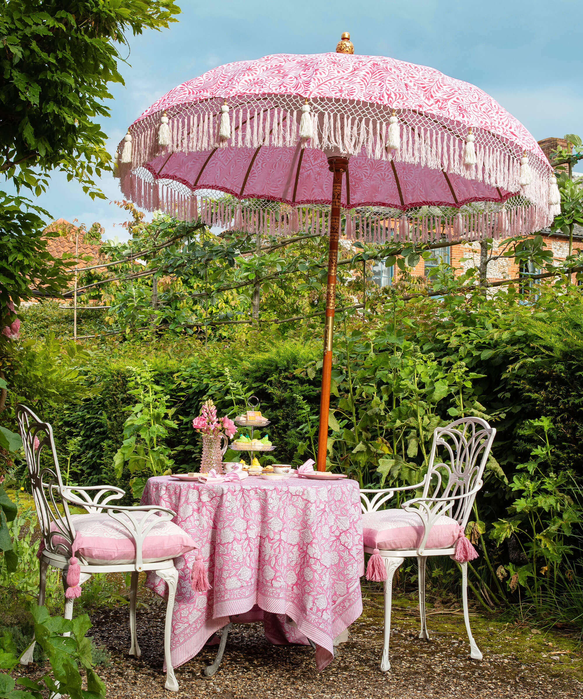 East London Parasol Company Ltd - Lexham Rose Round Bamboo Parasol