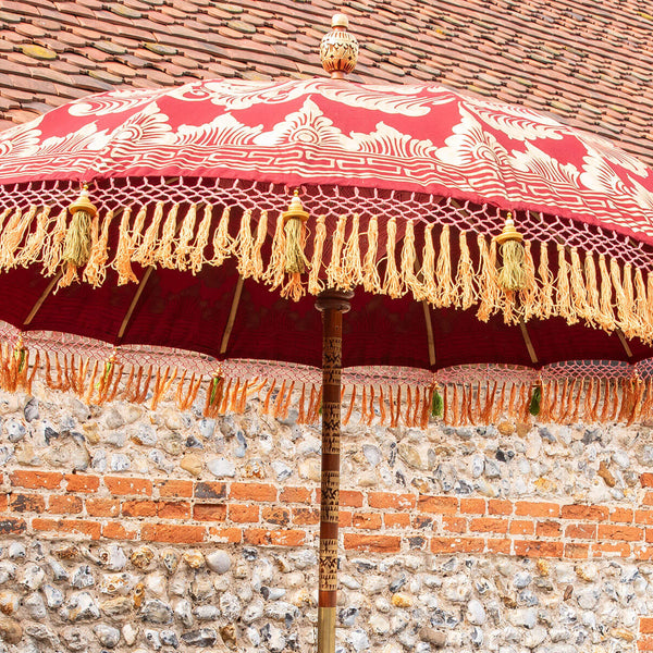 Red parasols shop