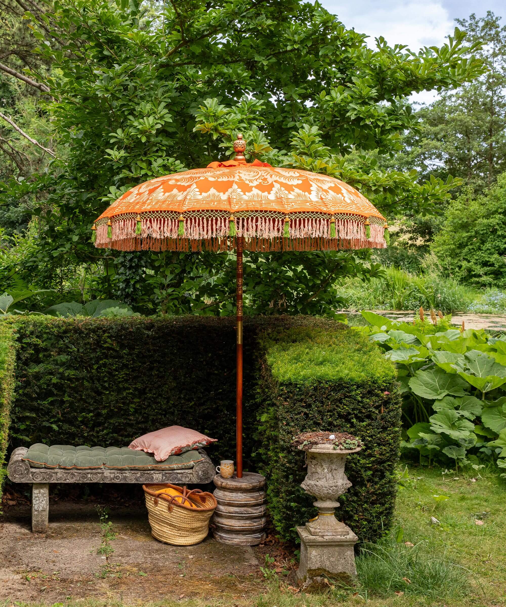 Archer Round Bamboo Parasol