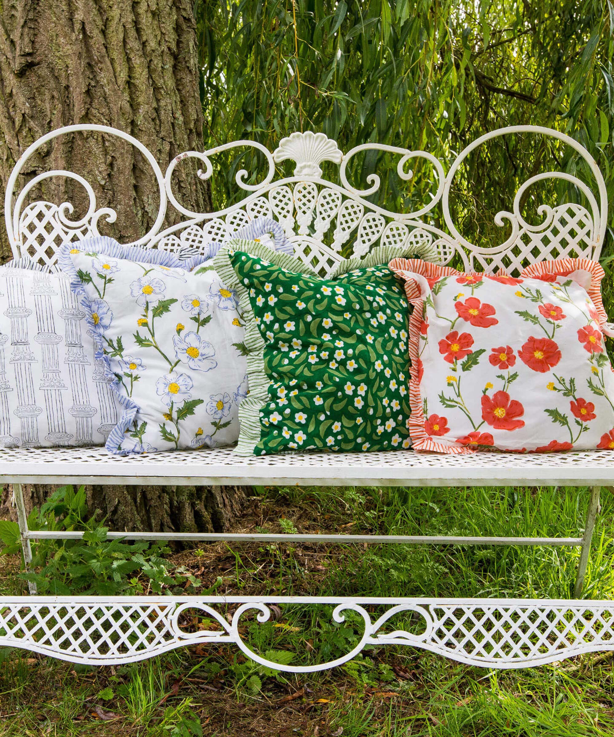 Daisy Frill Cushion