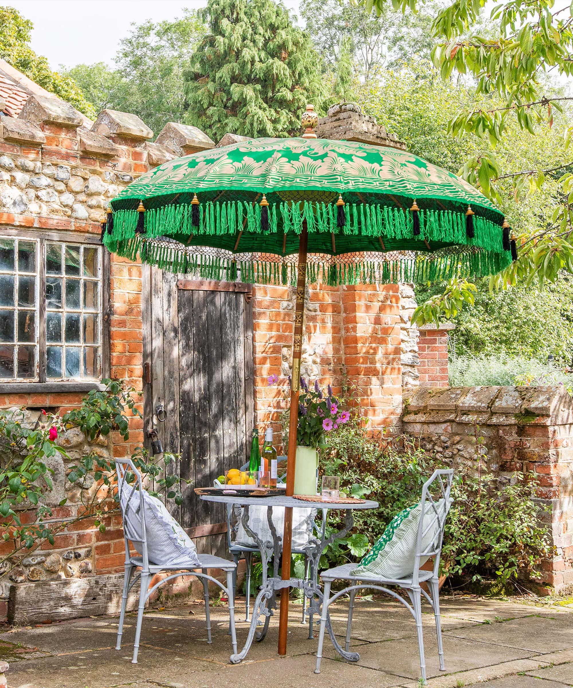 Emma Round Bamboo Parasol