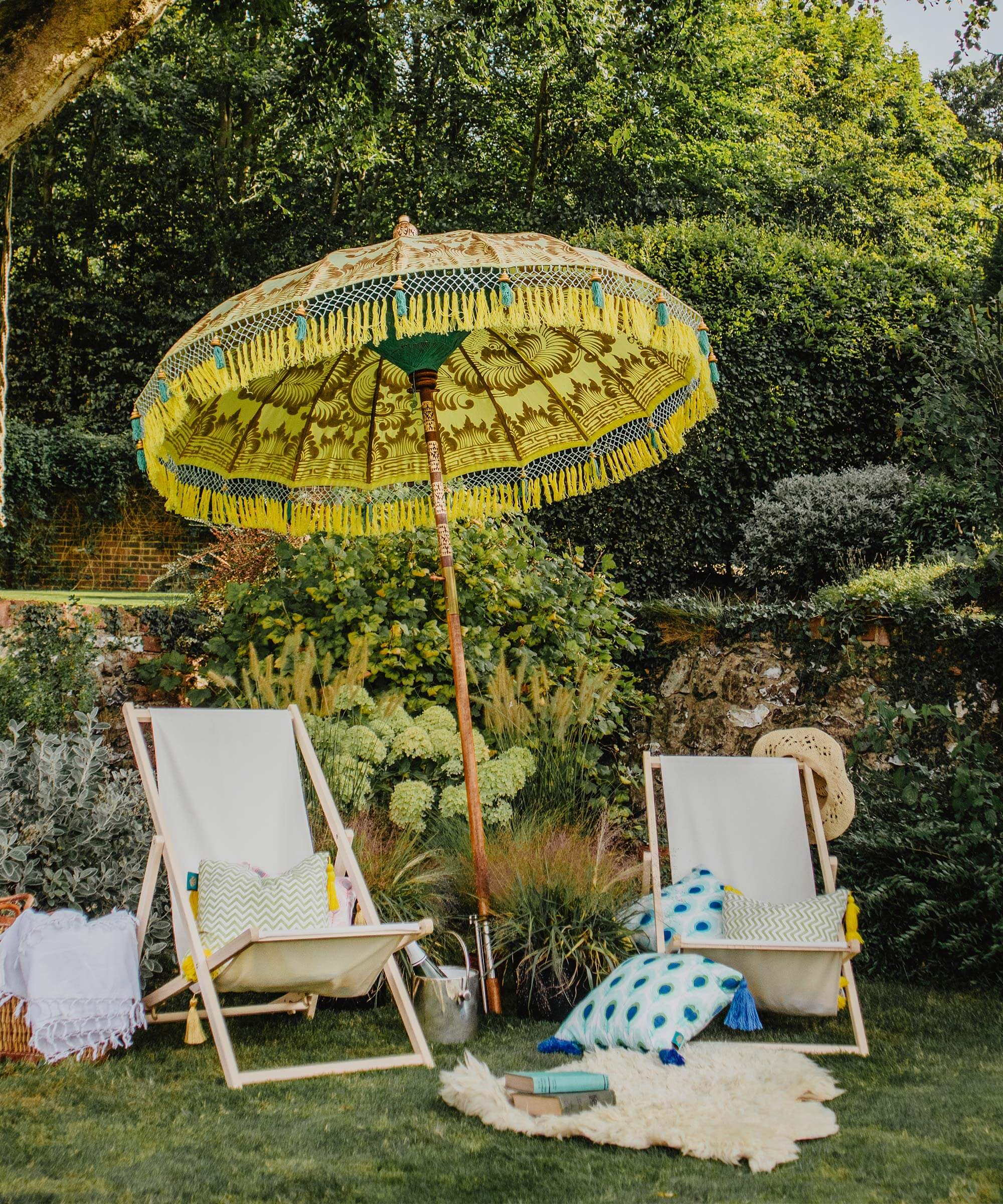 Goldie Round Bamboo Parasol