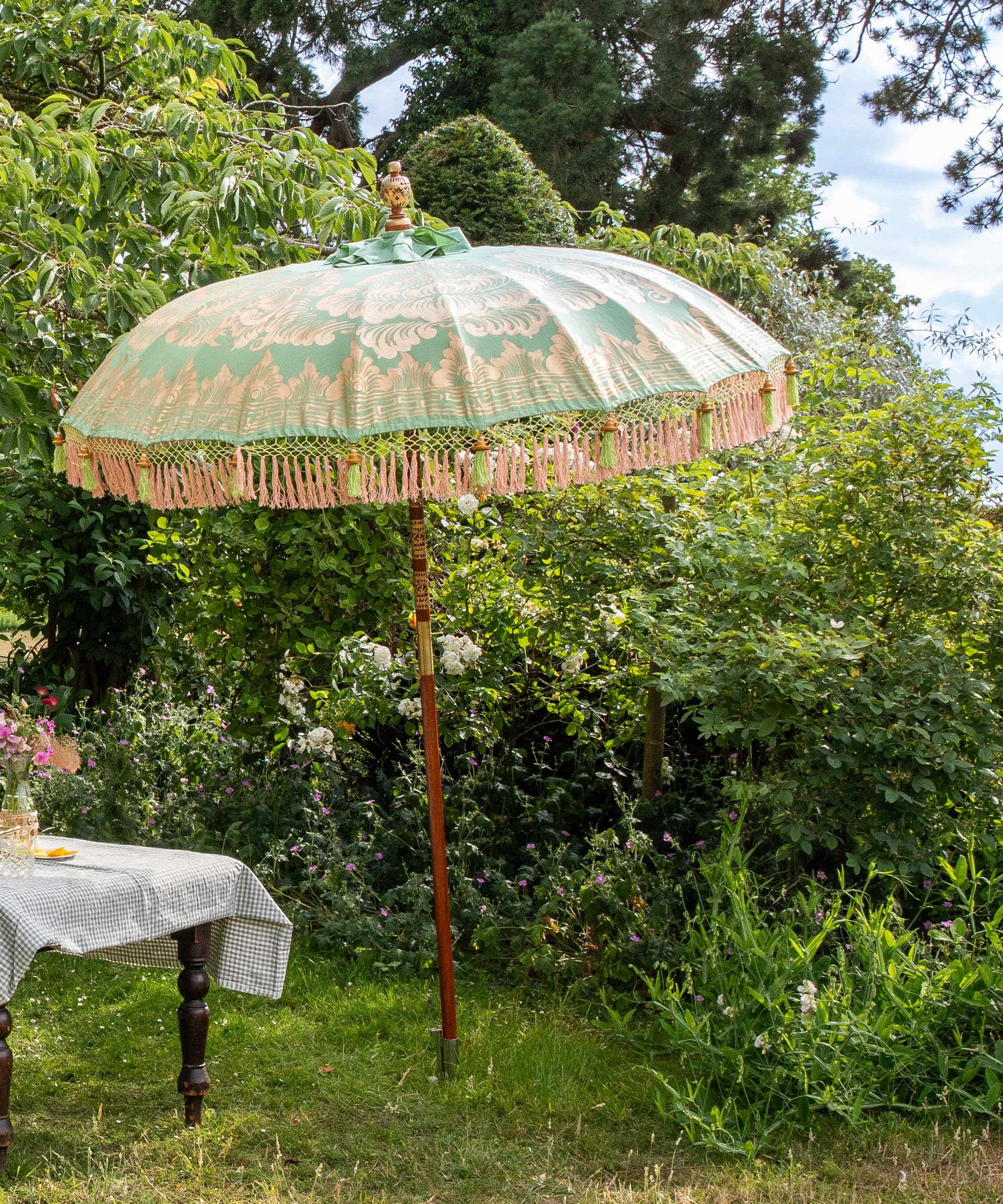 Noa Round Bamboo Parasol