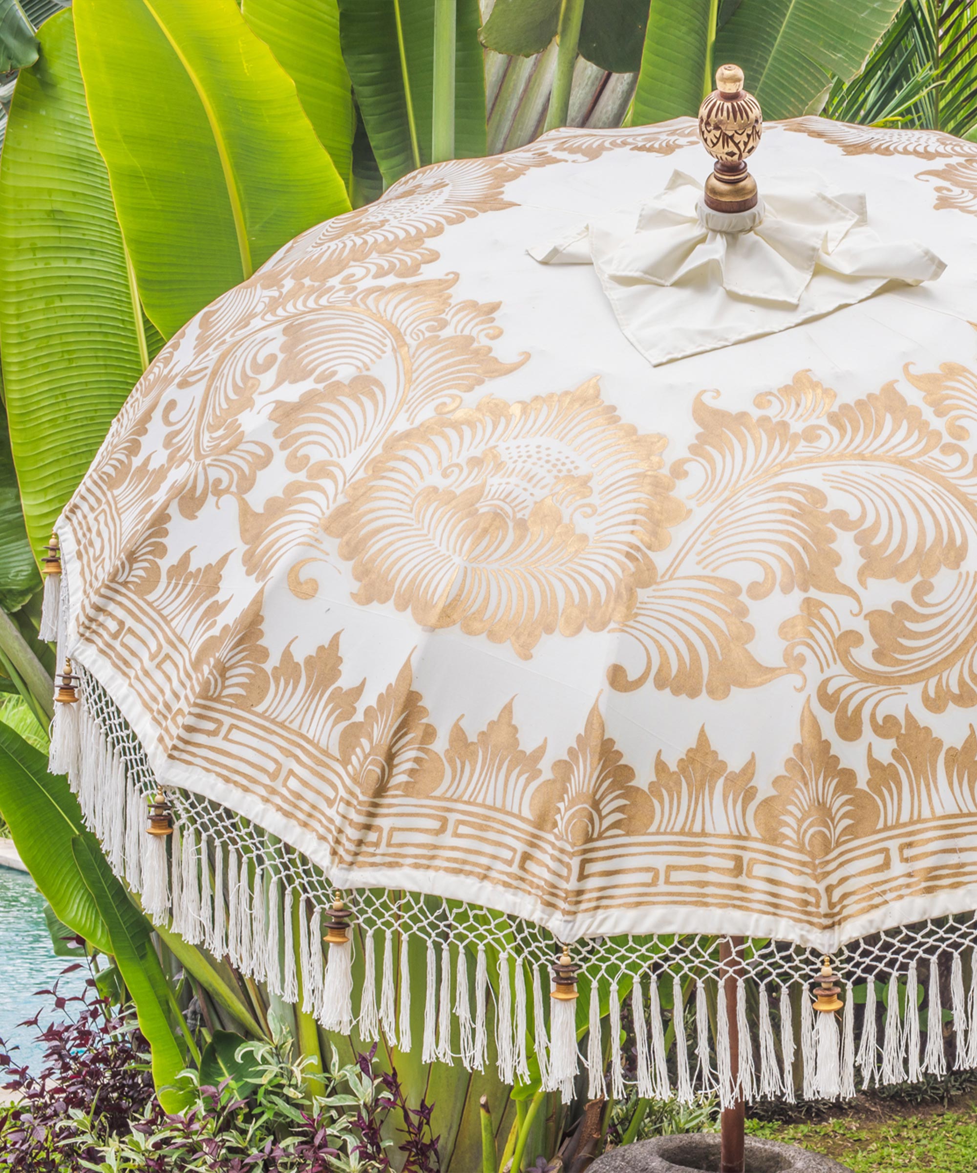 Simone Round Bamboo Parasol