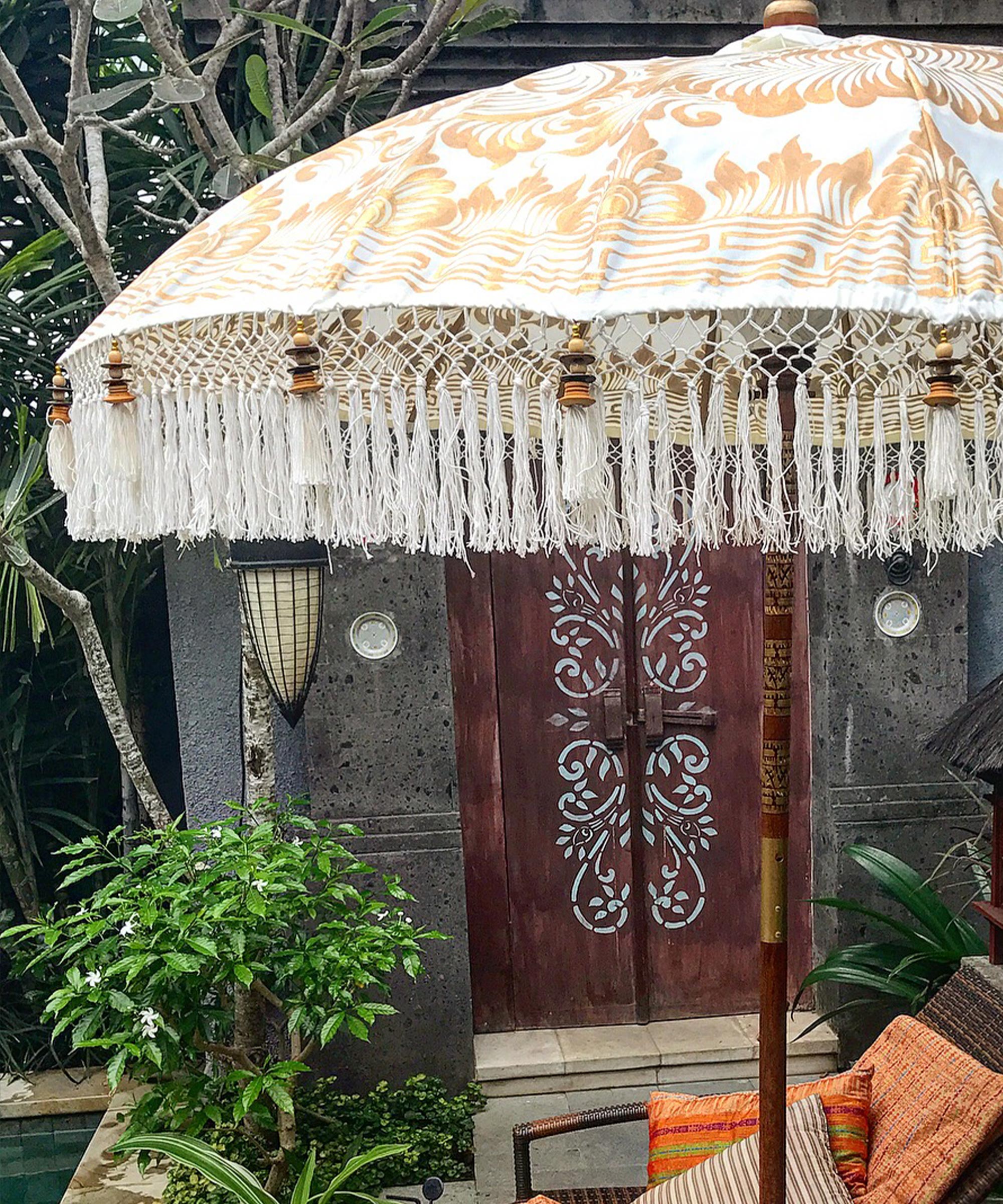 Simone Round Bamboo Parasol