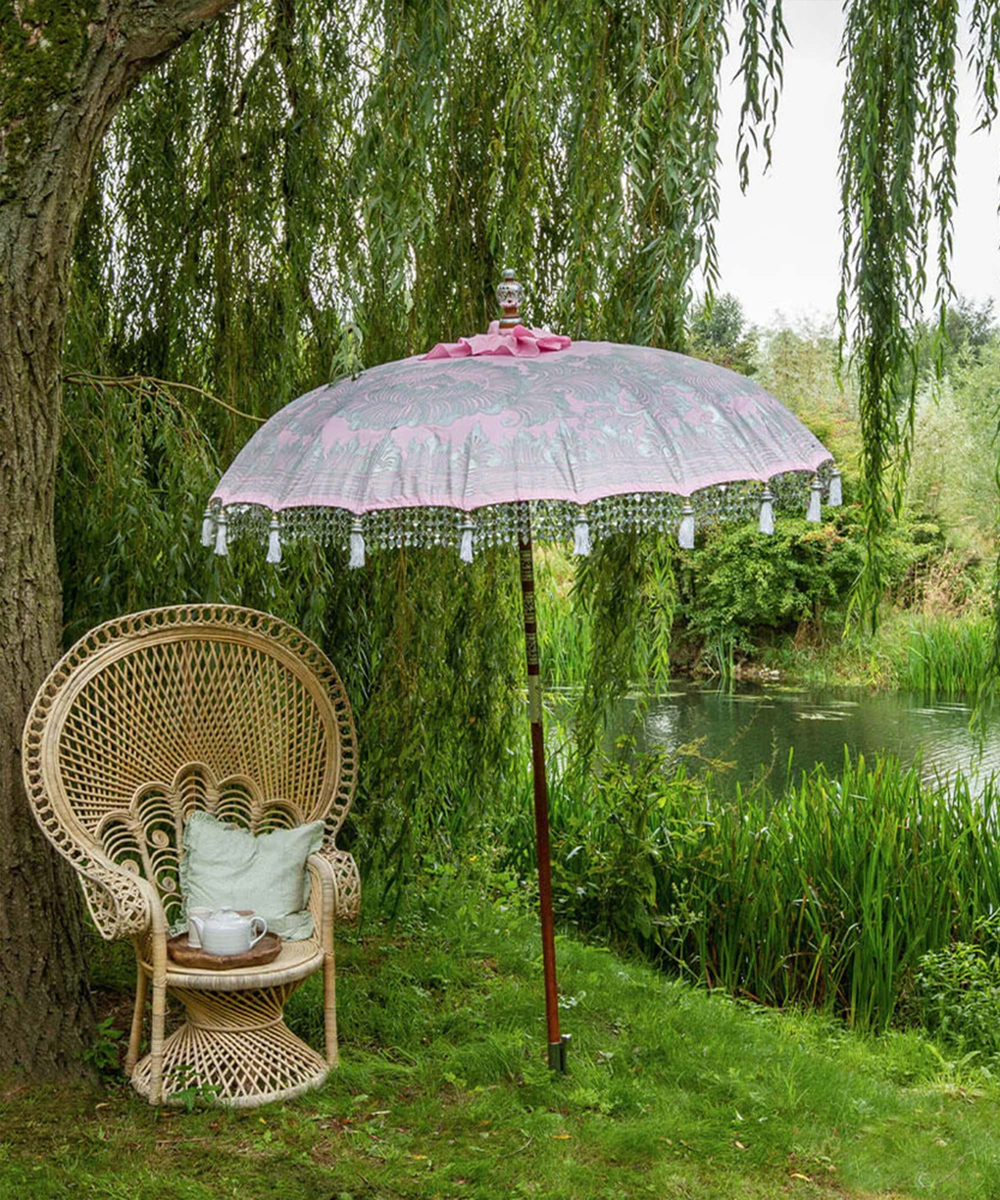 Stevie Round Bamboo Parasol