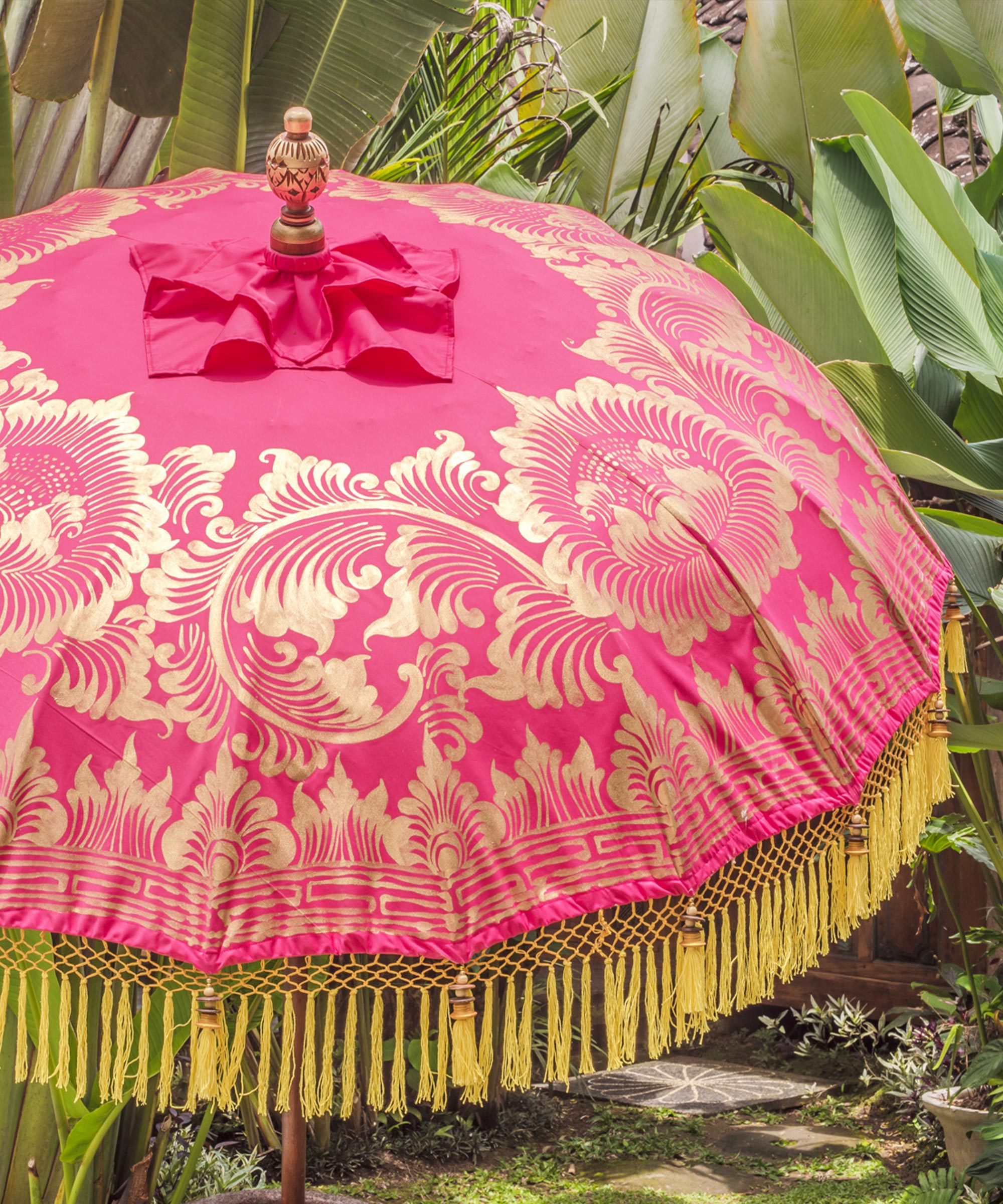 Whitney Round Bamboo Parasol