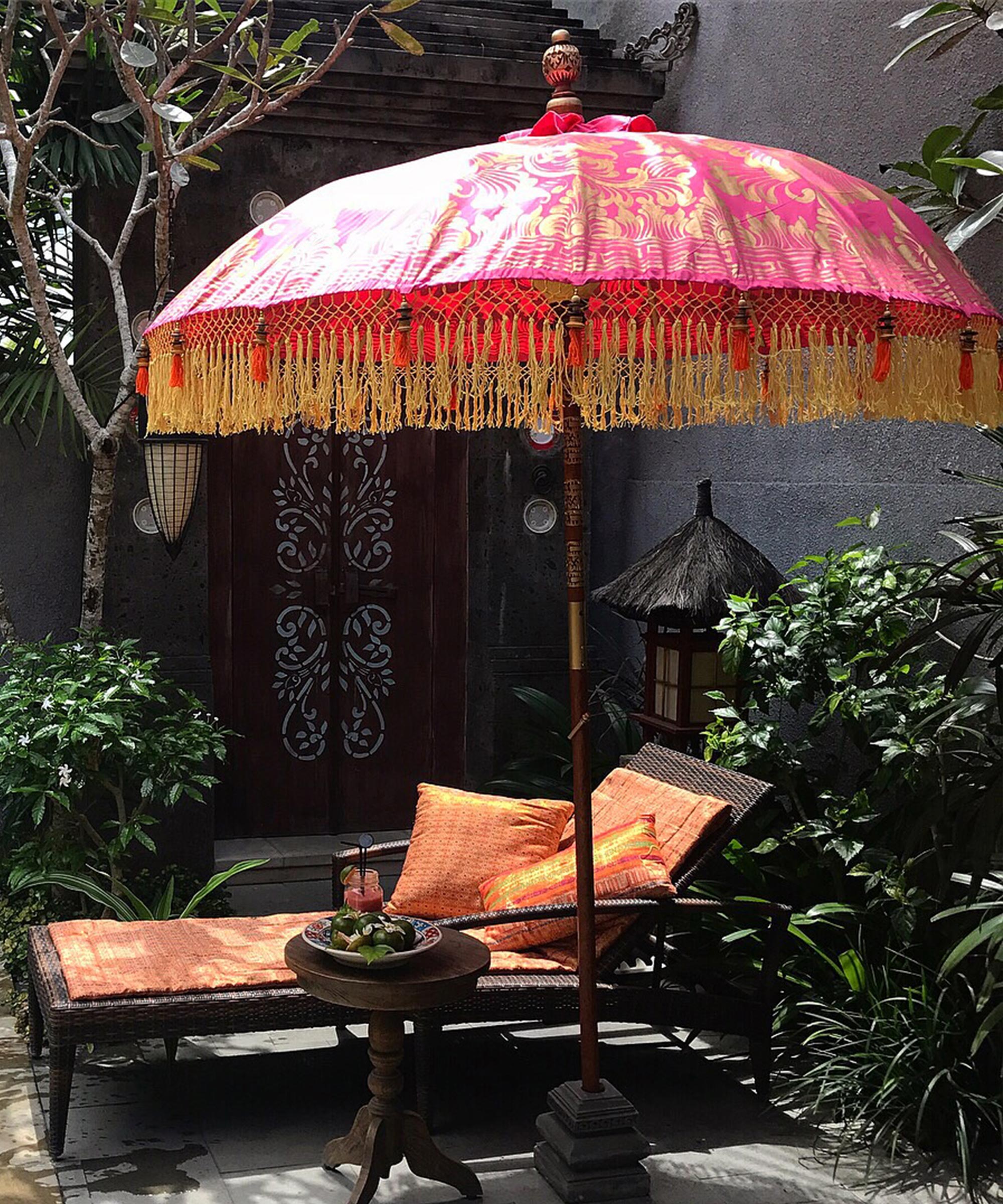 Whitney Round Bamboo Parasol