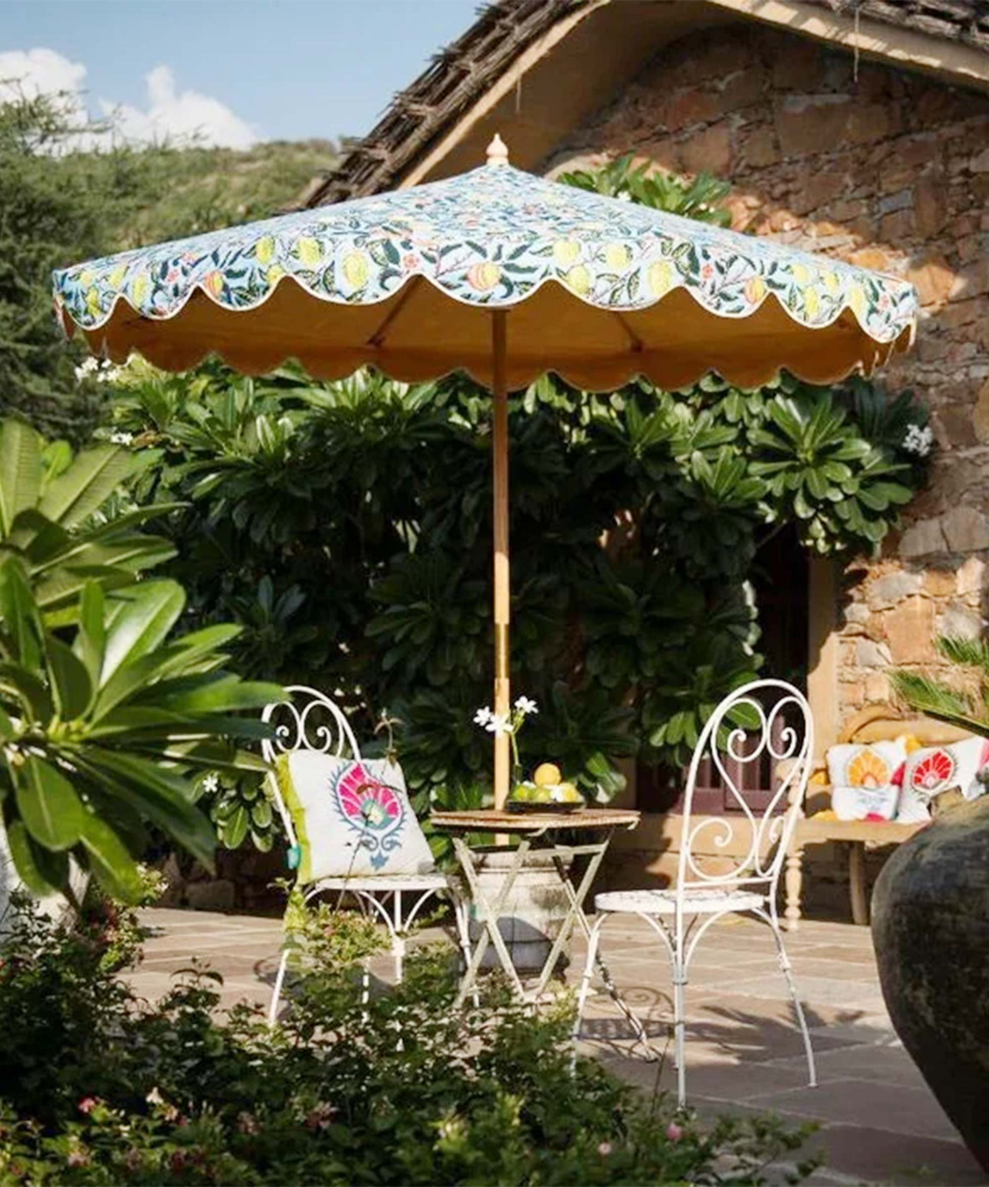 William 1 Octagonal Parasol