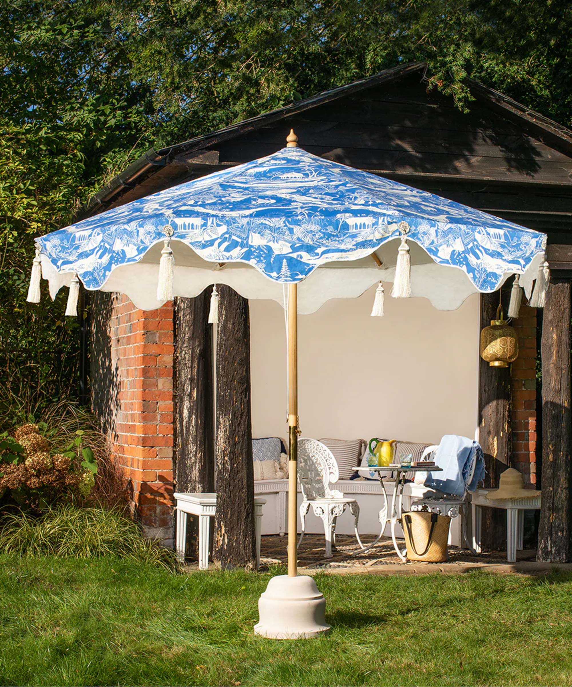 Willow 1 Octagonal Parasol  - in stock