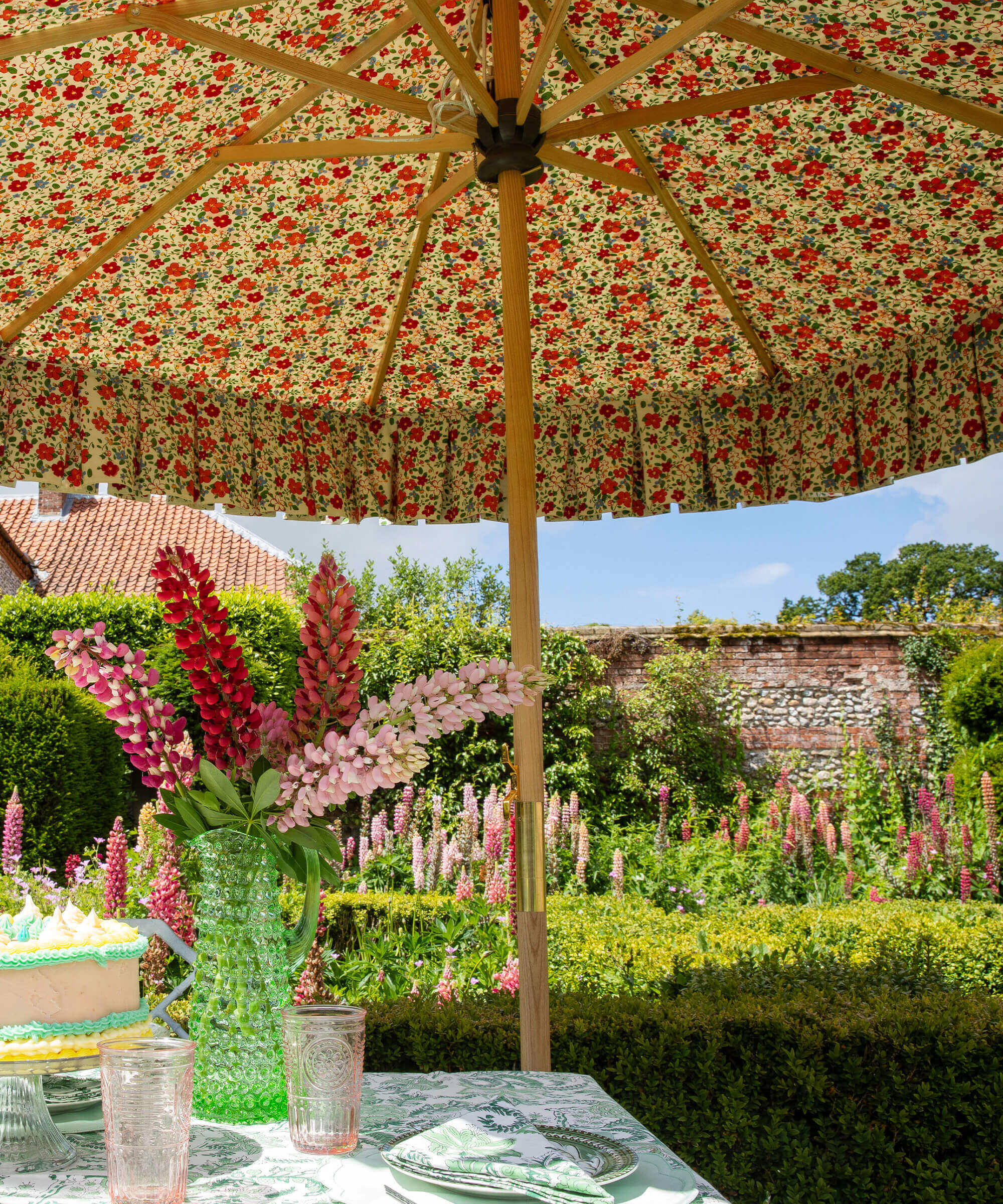 Daphne Pleat Octagonal Parasol