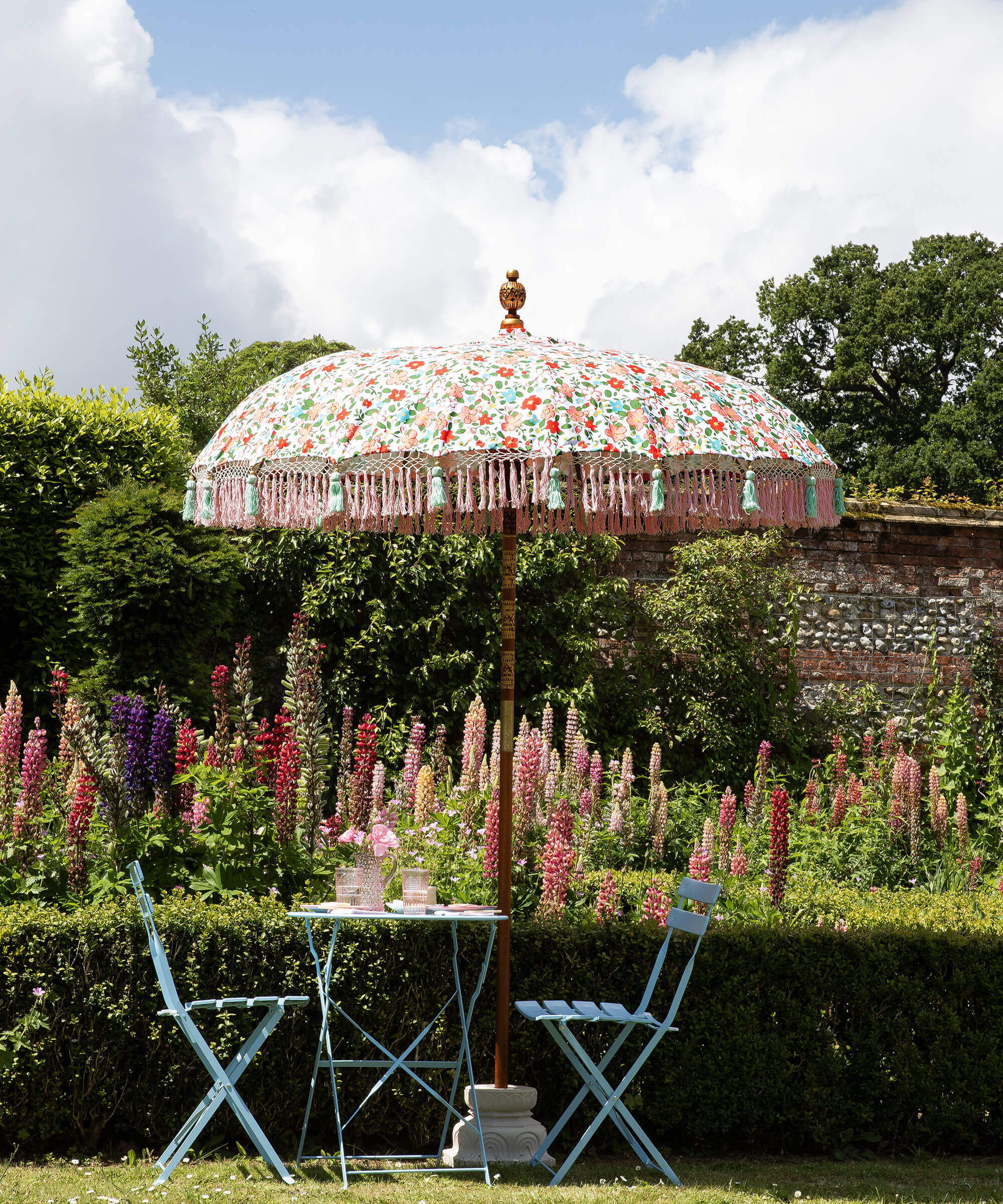 Daphne Round Bamboo Parasol