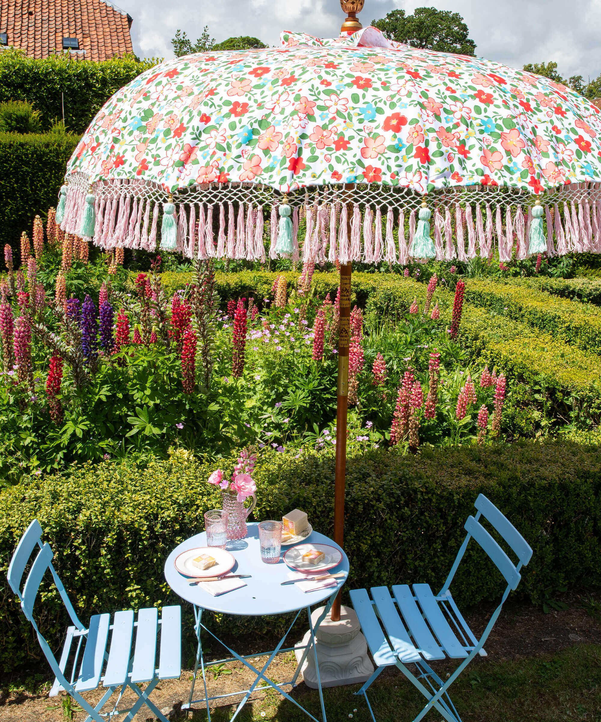 Daphne Round Bamboo Parasol