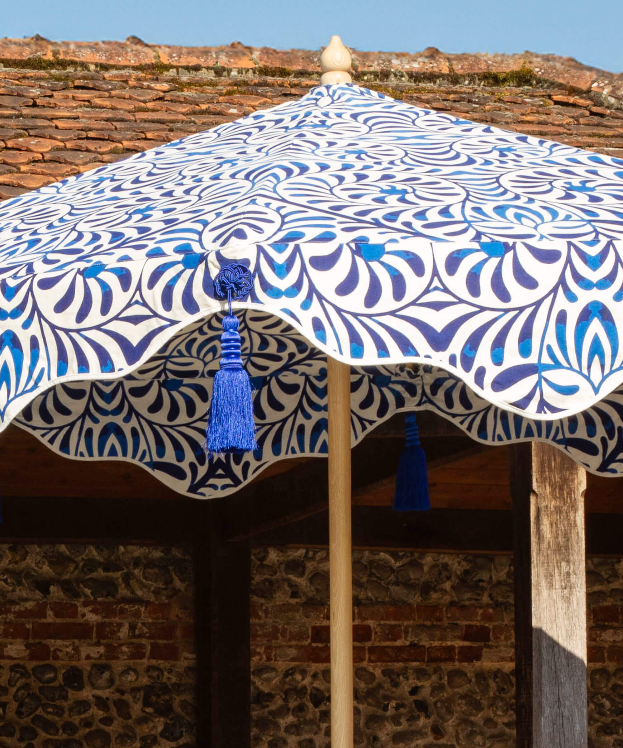 Lexham Lapis Octagonal Parasol