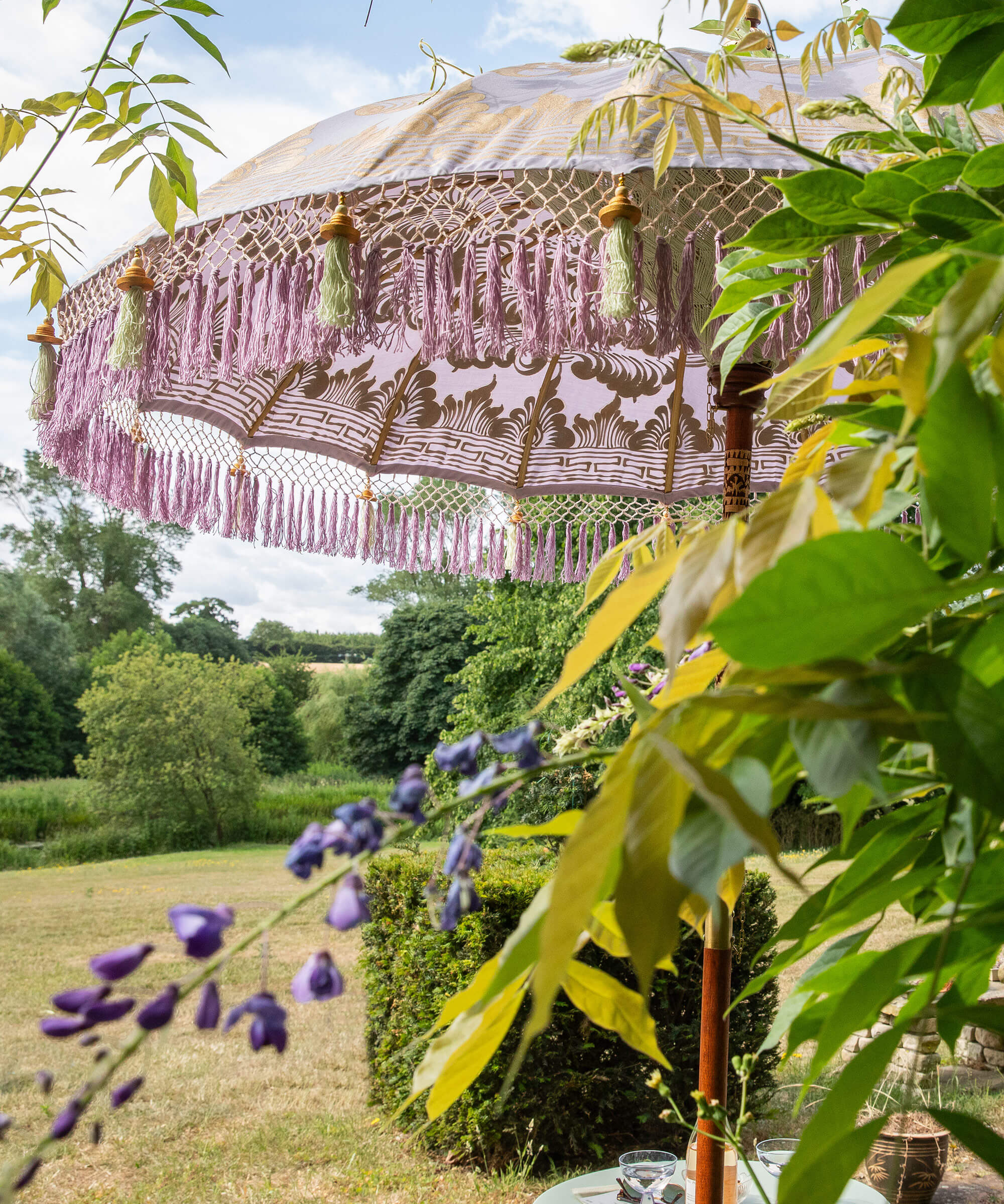 Viola Round Bamboo Parasol